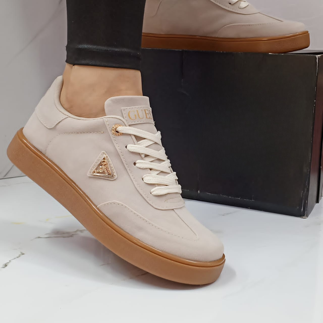 Zapato Deportivo Tipo Guess